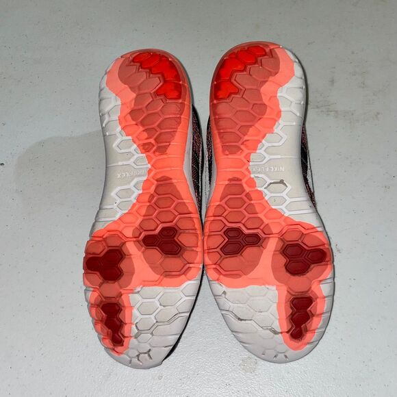 Nike Flex Fury Women’s 8.5 Black Hot Lava Athletic Running Shoes 705299-001 - Picture 11 of 12